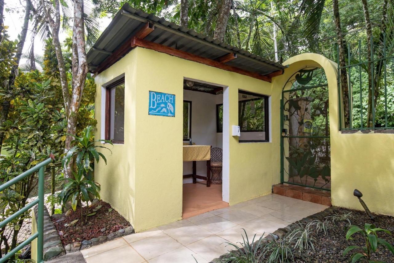 曼努埃尔安东尼奥Jungle Creek公寓式酒店 外观 照片